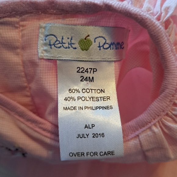 Petit Pomme girls size 24 months pink snowman bubble holiday romper, smocked - Picture 6 of 8